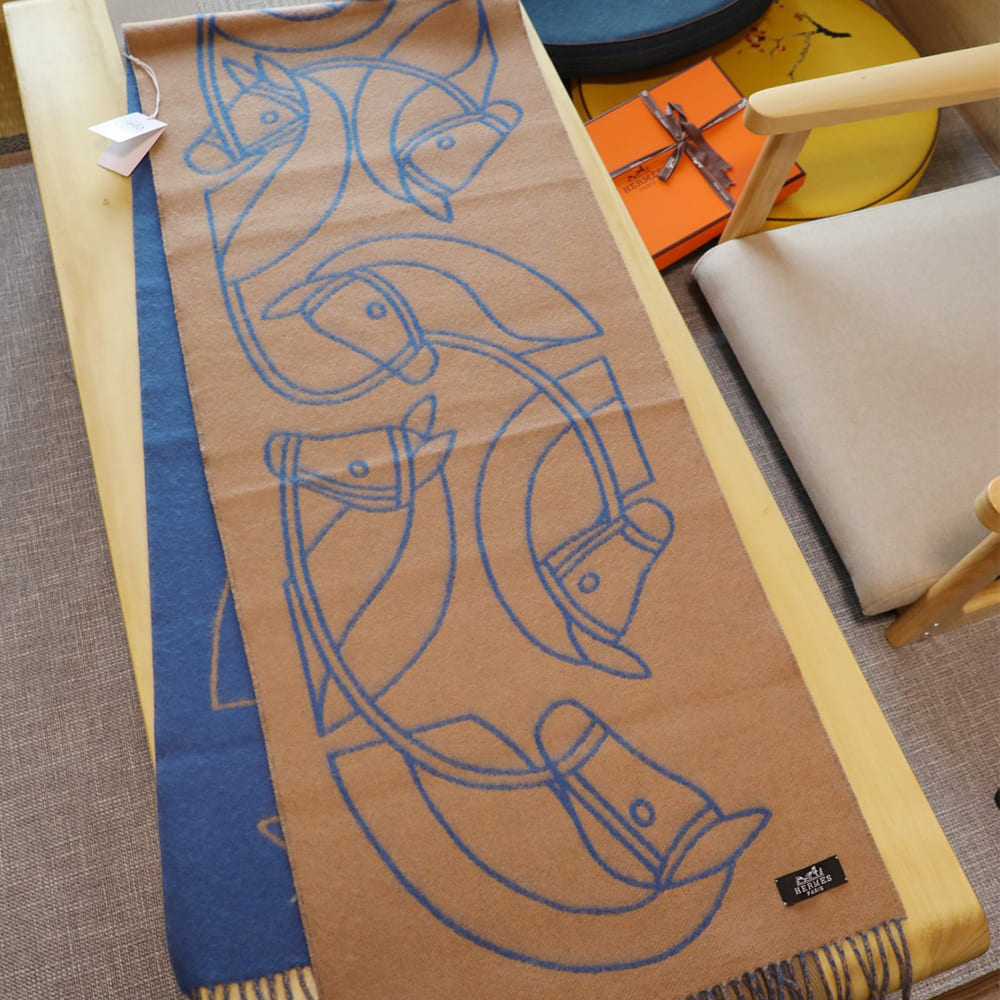 H**me5 Casaque Entrelacs Equestres scarf